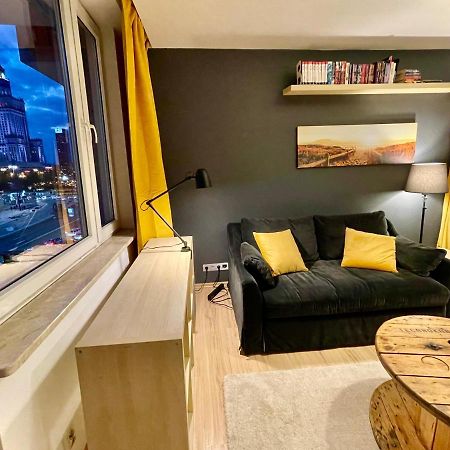Forum Metro Wifi 1Gbs 70'Tv Netflix Hbo Appletv Warschau Exterior foto