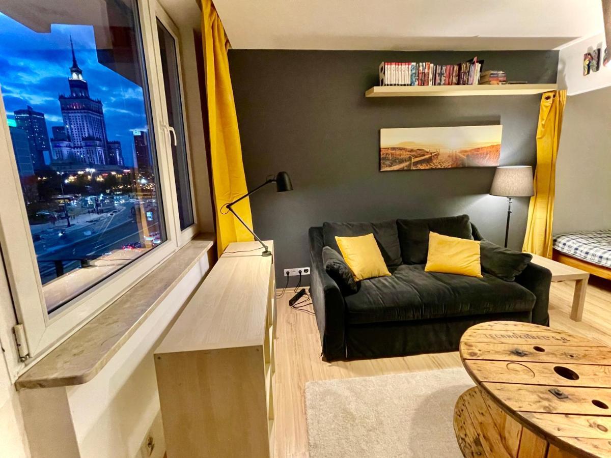 Forum Metro Wifi 1Gbs 70'Tv Netflix Hbo Appletv Warschau Exterior foto
