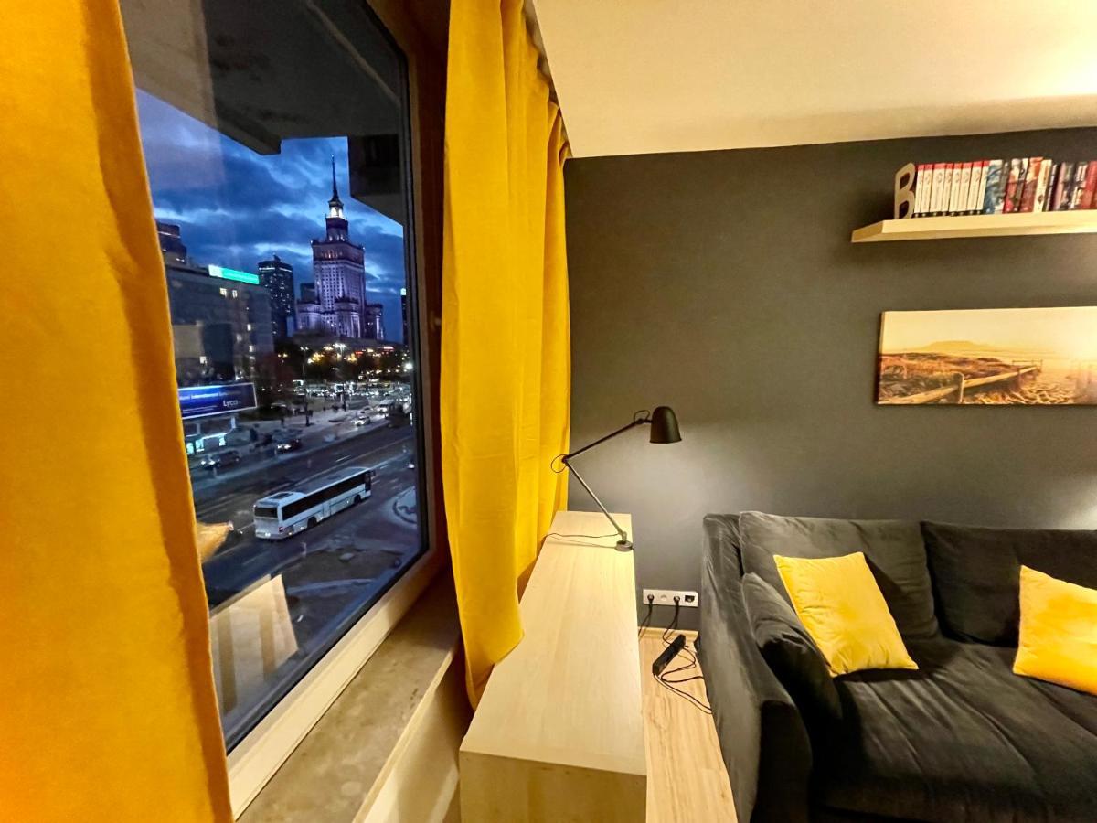Forum Metro Wifi 1Gbs 70'Tv Netflix Hbo Appletv Warschau Exterior foto